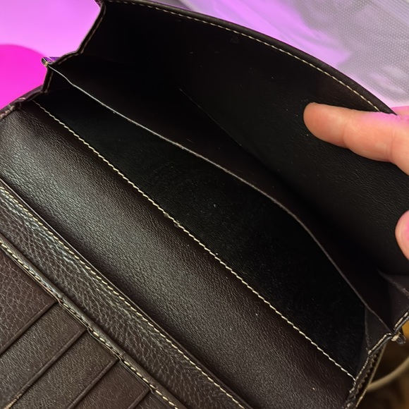 GUCCI Authentic Long Wallet Preloved - Picture 8 of 16